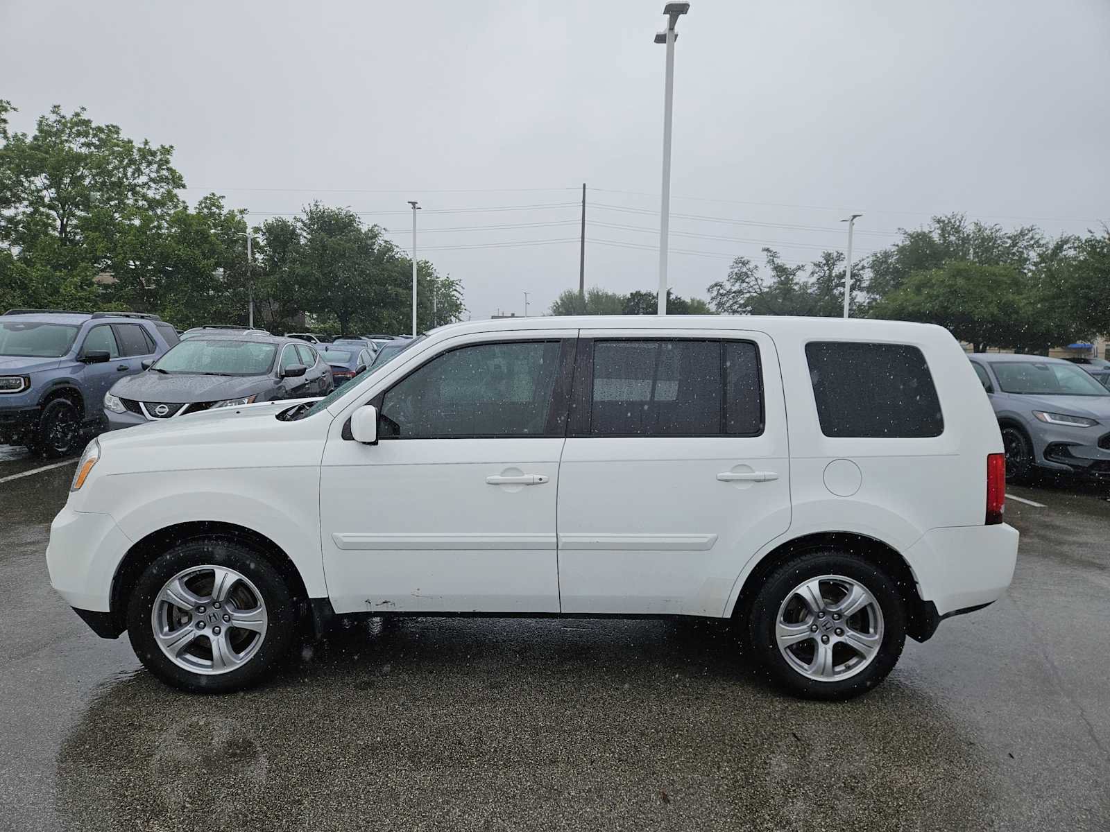 Used 2013 Honda Pilot EX image 4