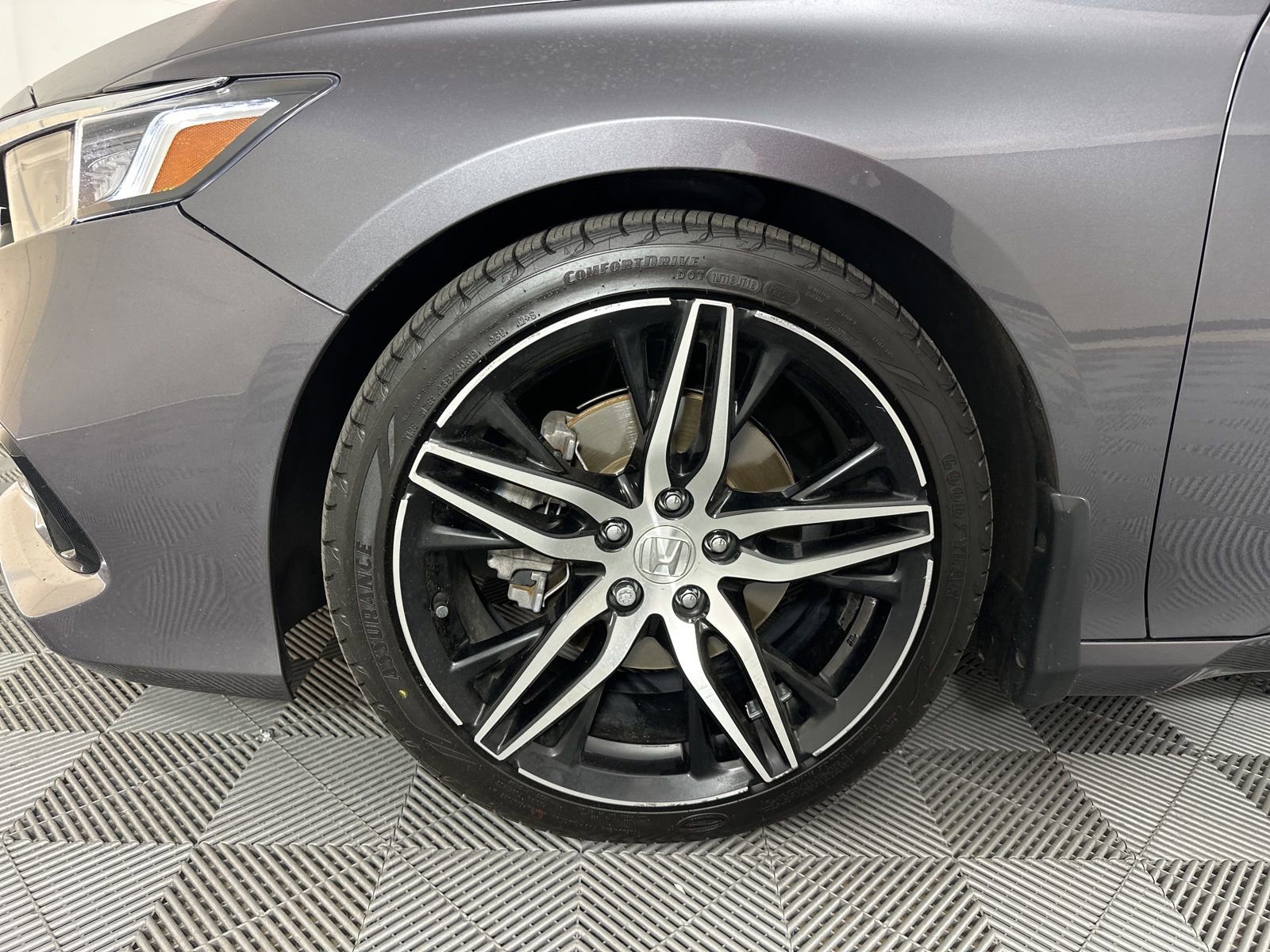 Used 2021 Honda Accord Touring image 7