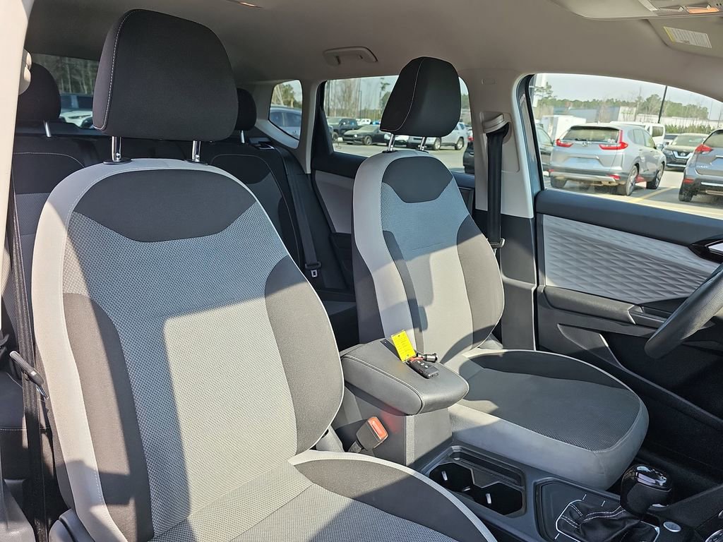 Used 2022 Volkswagen Taos S image 13