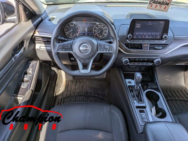 Used 2023 Nissan Altima 2.5 SV image 18