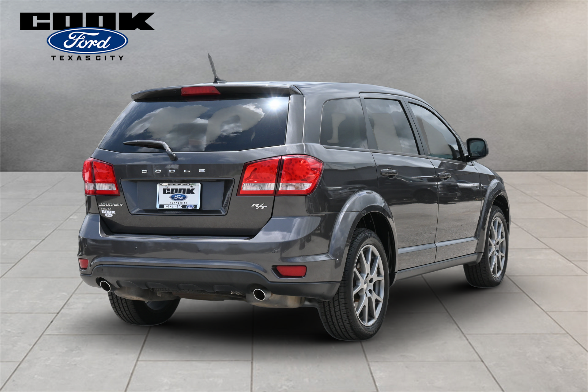 Used 2015 Dodge Journey R/T w/ Flexible Seating Group AWD/4WD image 3