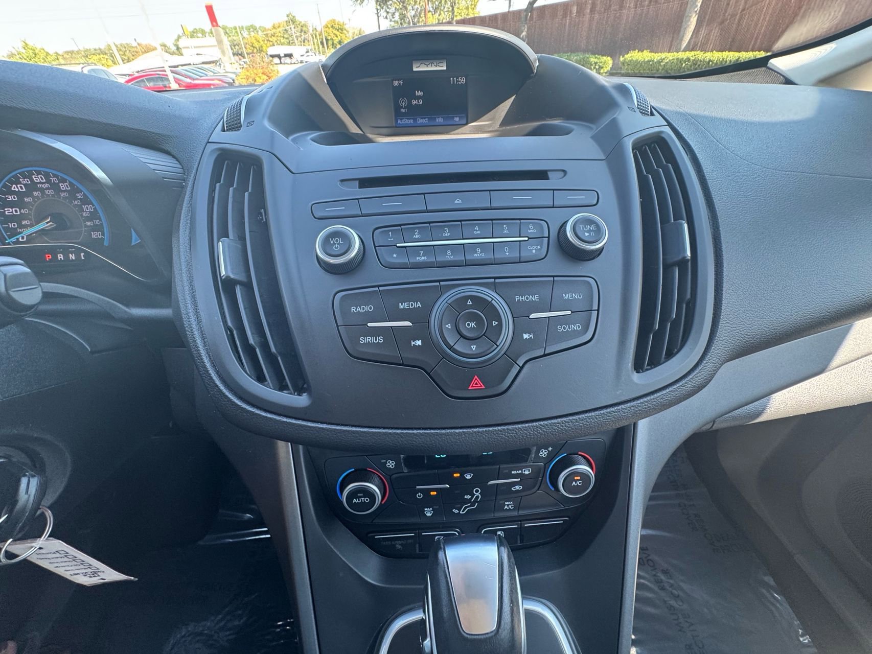 Used 2017 Ford C-MAX SE FWD image 20