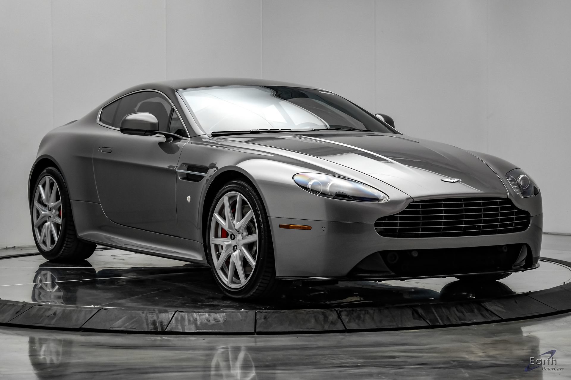 Used 2014 Aston Martin V8 Vantage S RWD image 23