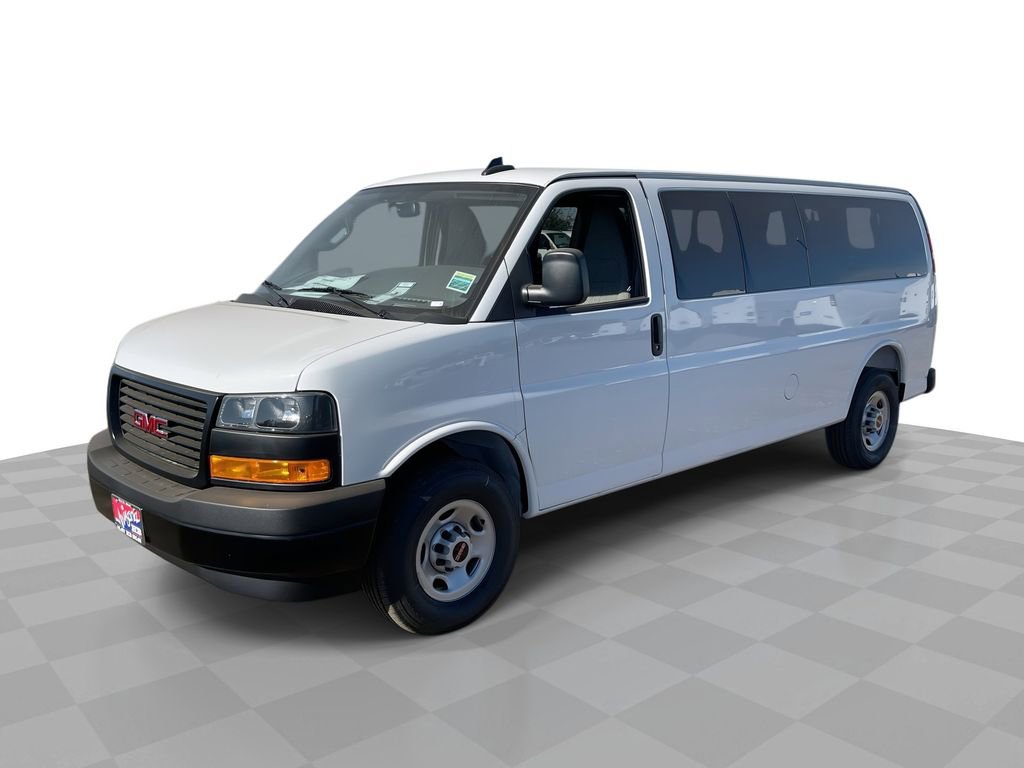 New 2025 GMC Savana 3500 LS