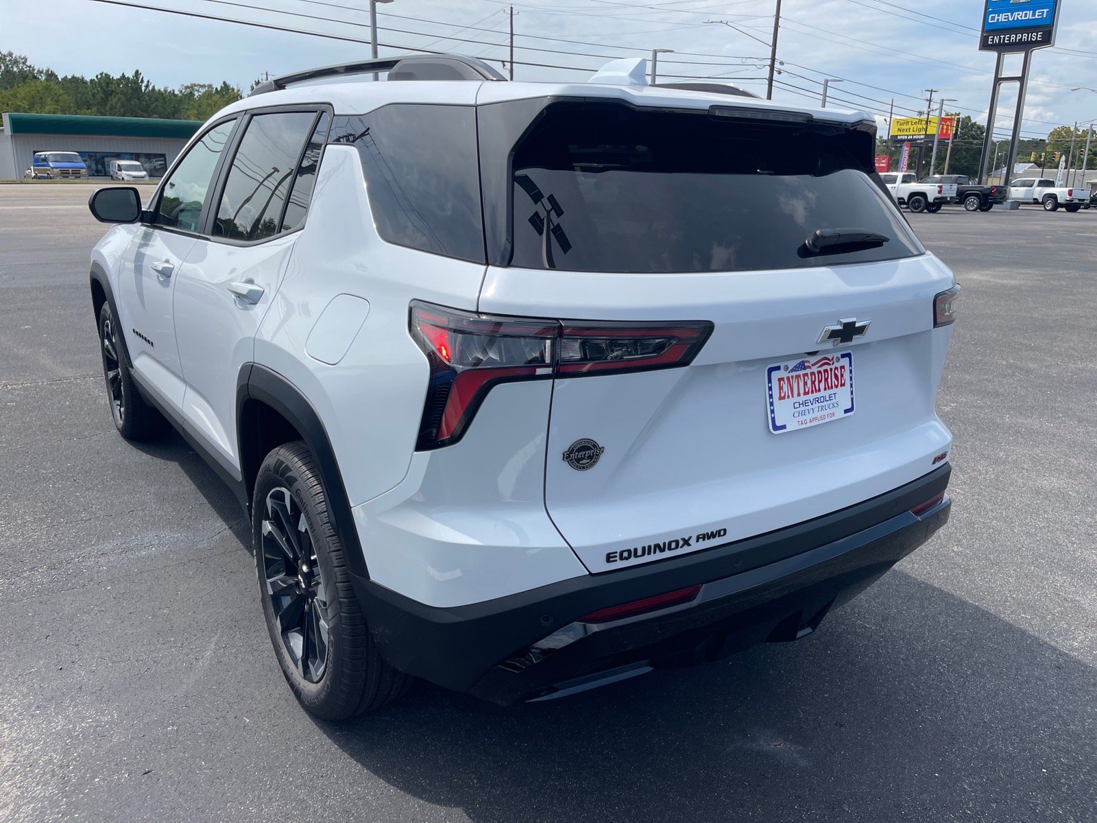 New 2027 Chevrolet Equinox RS AWD/4WD image 12