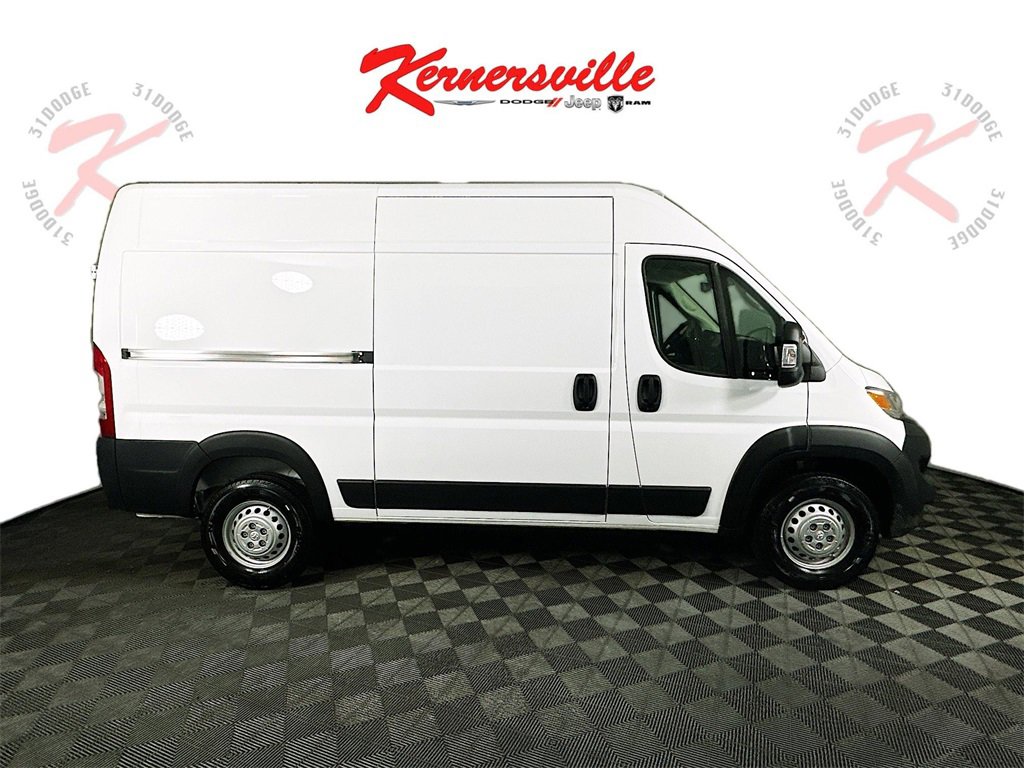 New 2026 RAM ProMaster 2500 w/ Convenience Group image 8