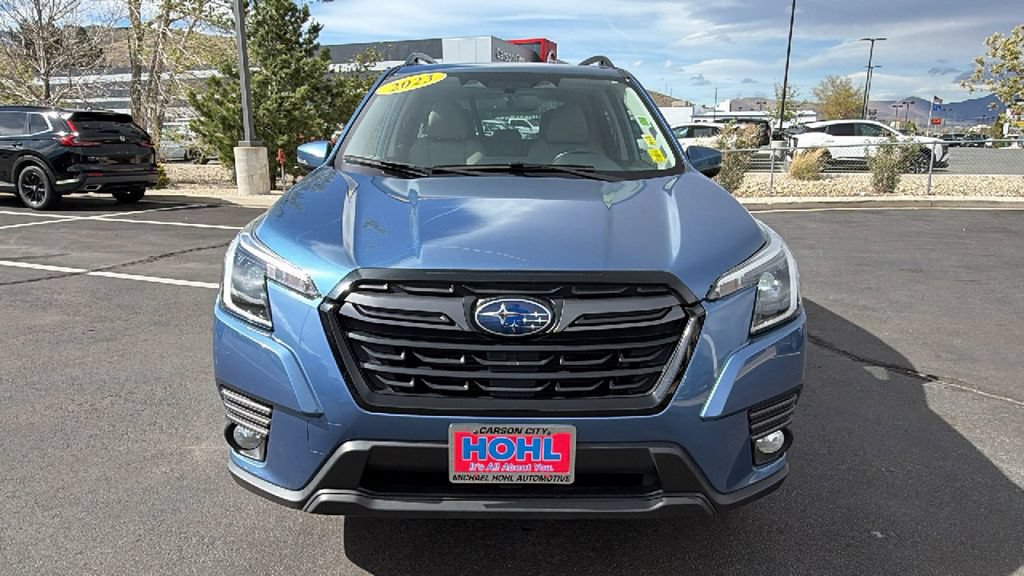 Used 2023 Subaru Forester Limited AWD/4WD image 8