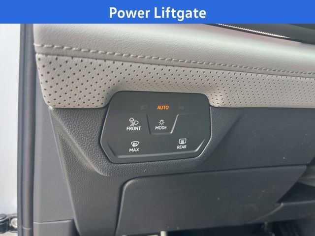 New 2026 Volkswagen Atlas Peak Edition image 9
