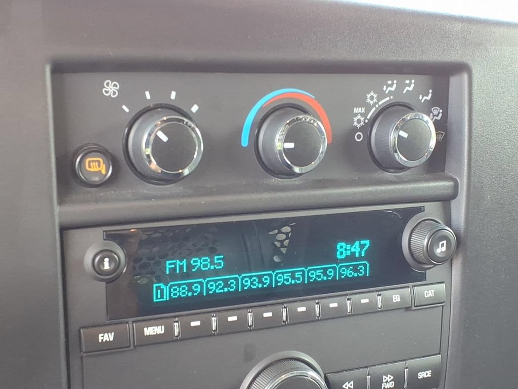 Used 2024 Chevrolet Express 2500 w/ Driver Convenience Package RWD image 19