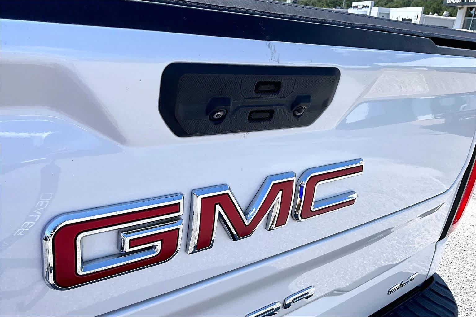 Used 2022 GMC Sierra 1500 SLT w/ SLT Convenience Package AWD/4WD image 29