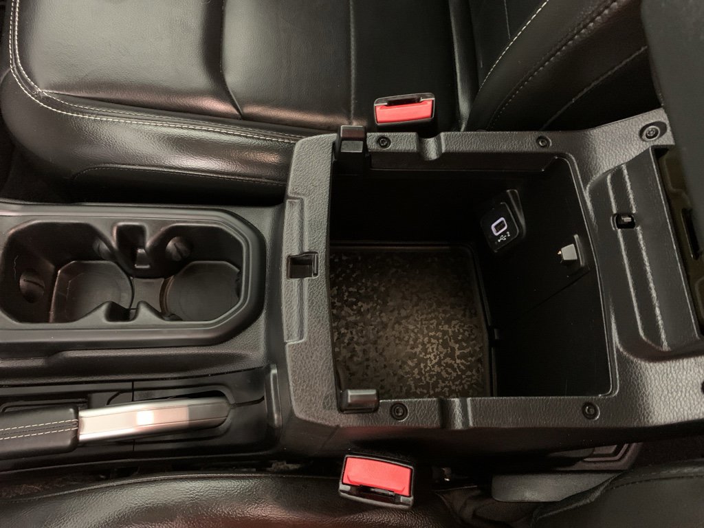 Used 2022 Jeep Wrangler Unlimited Sahara w/ Cold Weather Group image 28