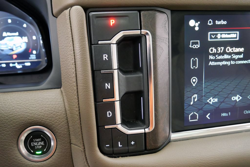 Used 2023 GMC Yukon XL Denali AWD/4WD image 29