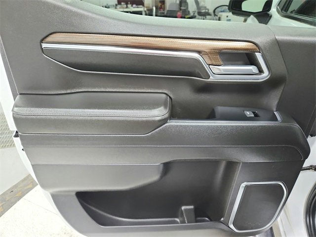 Used 2023 Chevrolet Silverado 1500 LT w/ Safety Package image 32