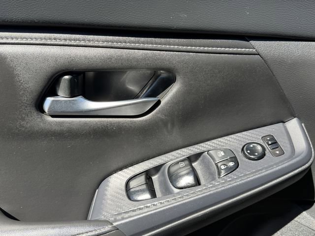 Used 2023 Nissan Sentra SV image 23