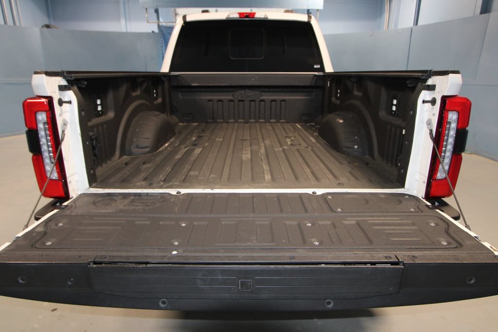 Used 2024 Ford F250 Limited w/ FX4 Off-Road Package AWD/4WD image 42