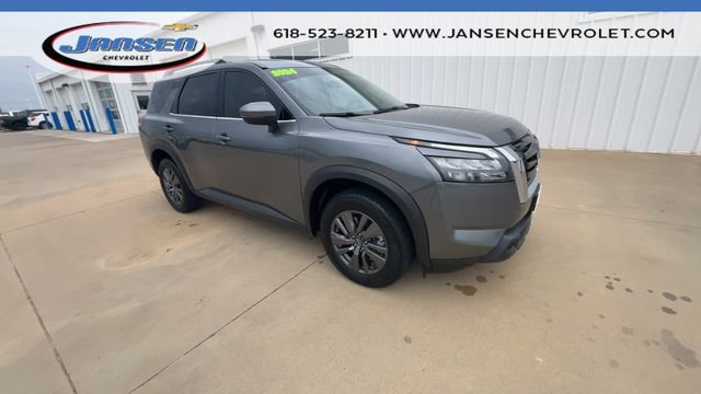 Used 2024 Nissan Pathfinder SV FWD image 2