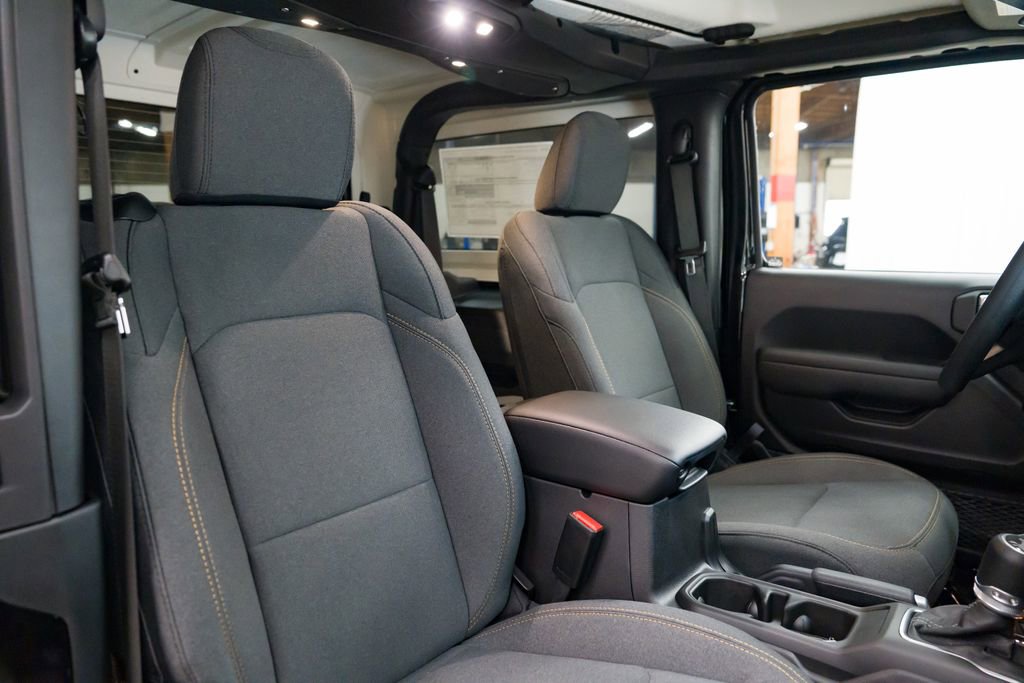 New 2026 Jeep Wrangler Sport AWD/4WD image 25