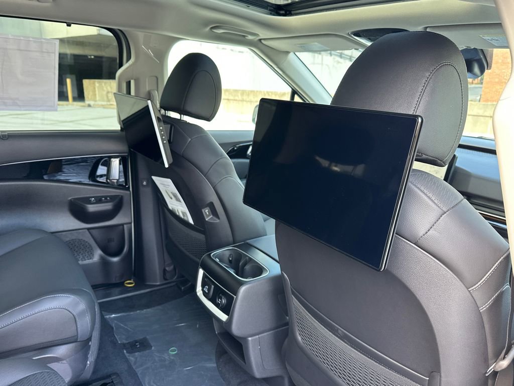 New 2026 Kia Carnival SX Prestige image 14