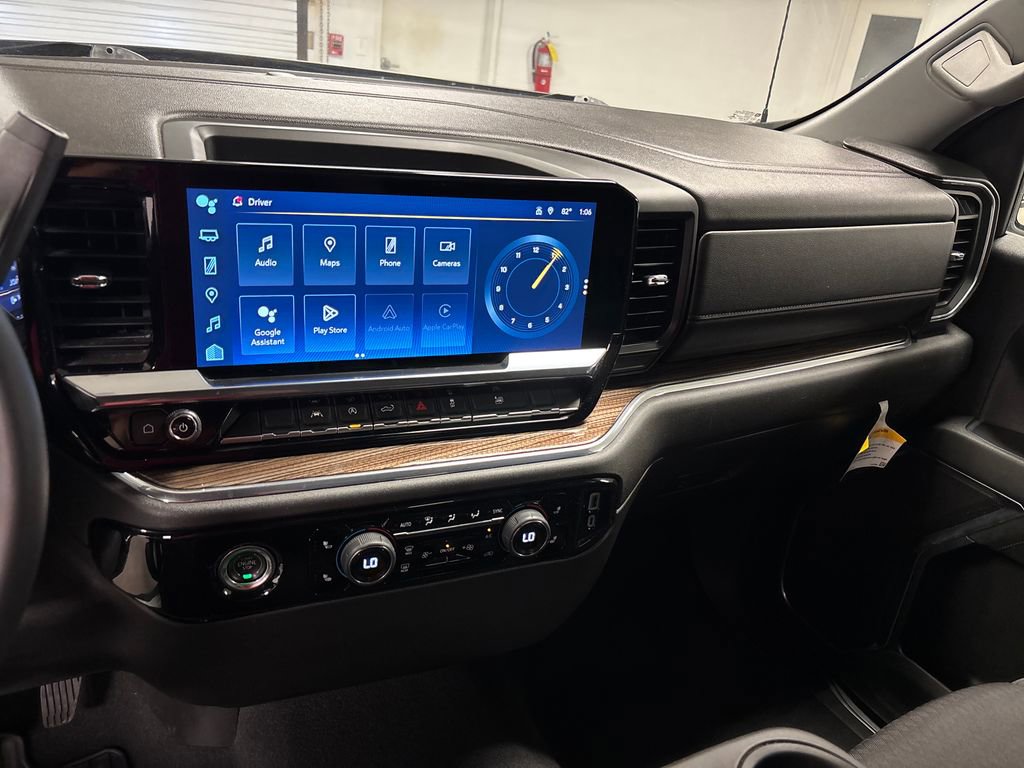 Used 2023 Chevrolet Silverado 1500 LT image 38