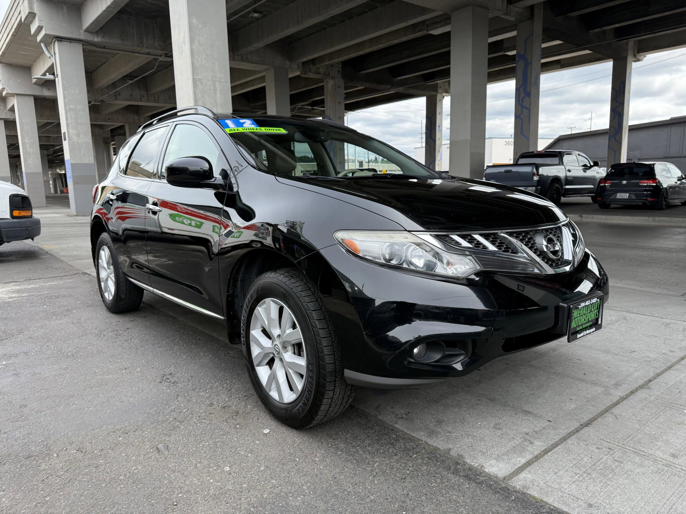 Used 2012 Nissan Murano SL w/ Navigation Pkg AWD/4WD image 3