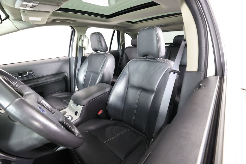 Used 2010 Ford Edge Limited FWD image 11