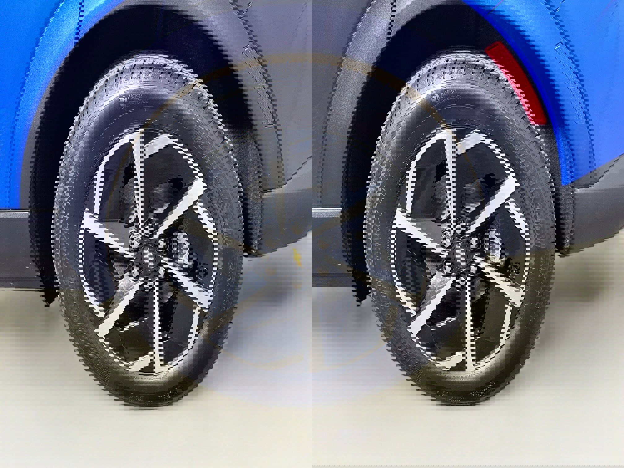 Used 2026 Chevrolet Equinox EV LT image 27