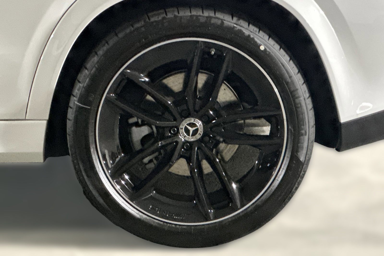 New 2026 Mercedes-Benz GLE 580 4MATIC image 12