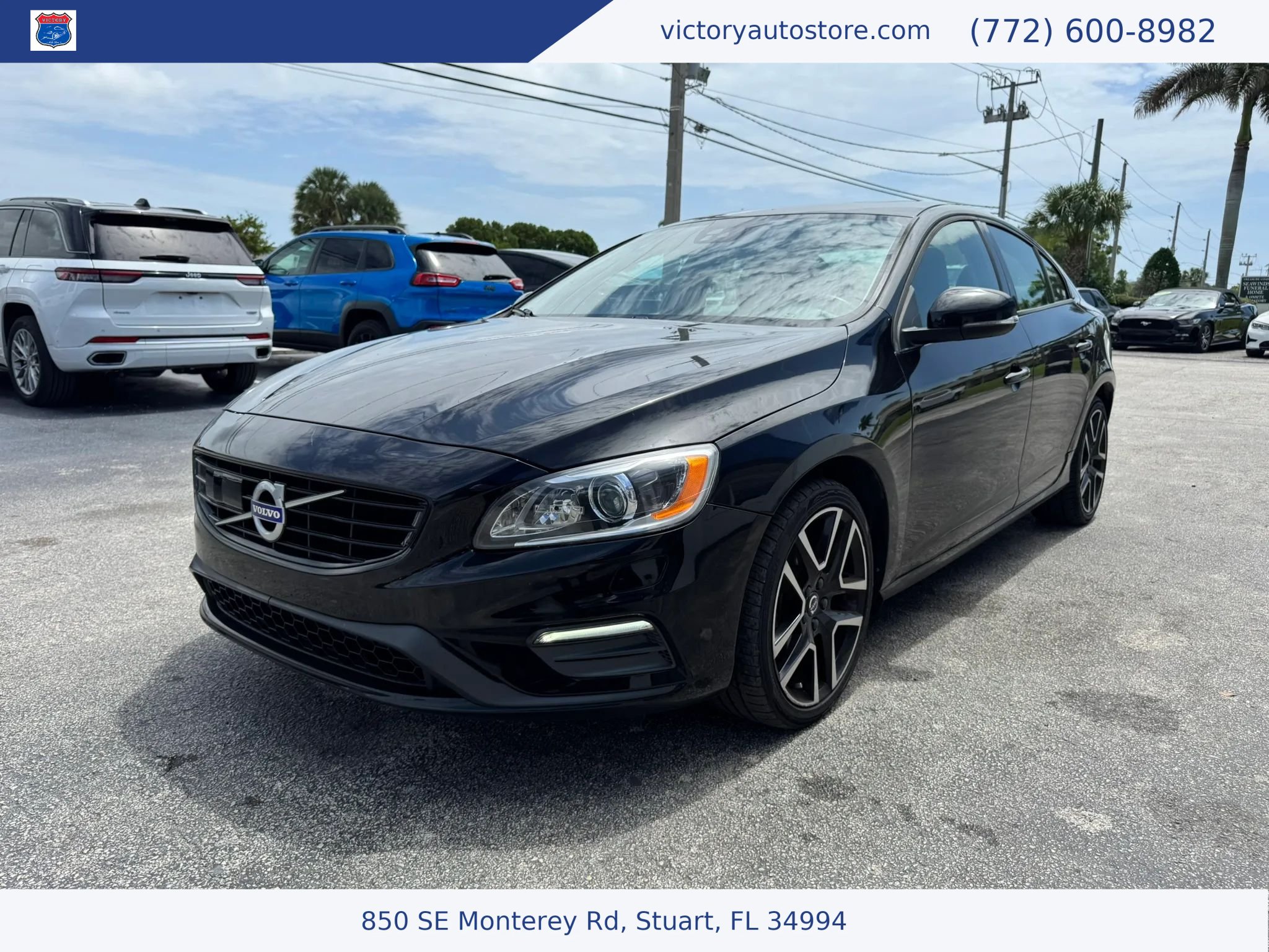 Used 2018 Volvo S60 T5 Dynamic w/ Vision Package FWD image 3