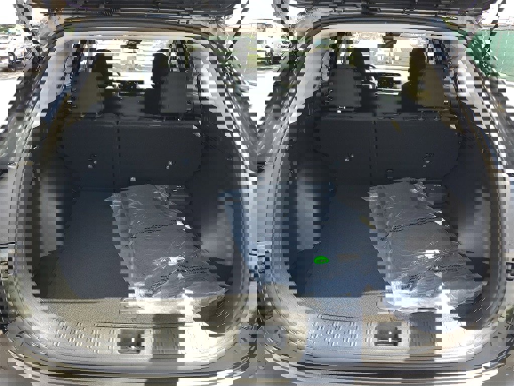 New 2026 Kia Sportage LX image 28