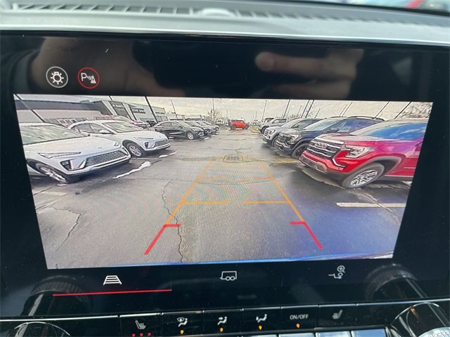 New 2026 GMC Canyon Elevation w/ Convenience Package image 17