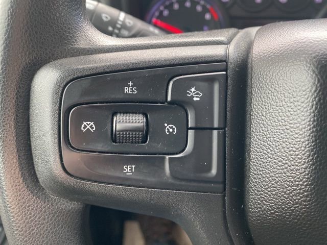Used 2023 Chevrolet Silverado 1500 Custom AWD/4WD image 9