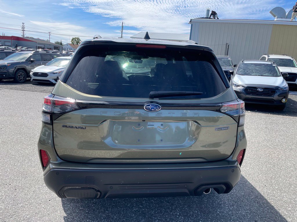 New 2026 Subaru Forester Touring AWD/4WD image 6