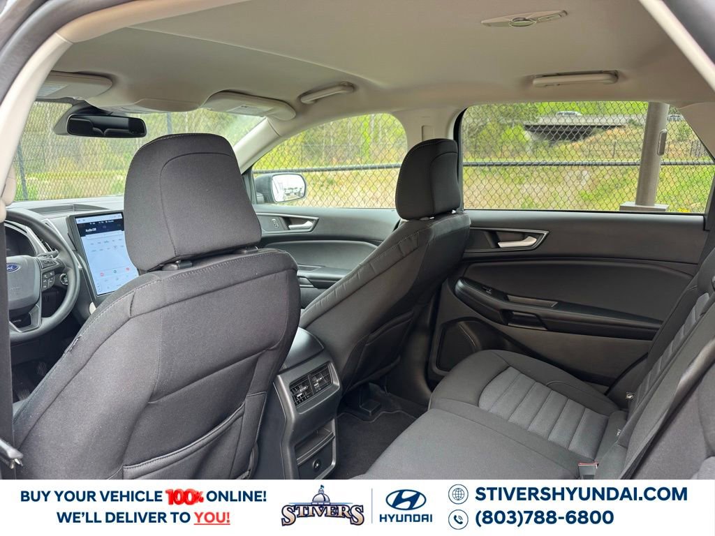 Used 2024 Ford Edge SE image 21