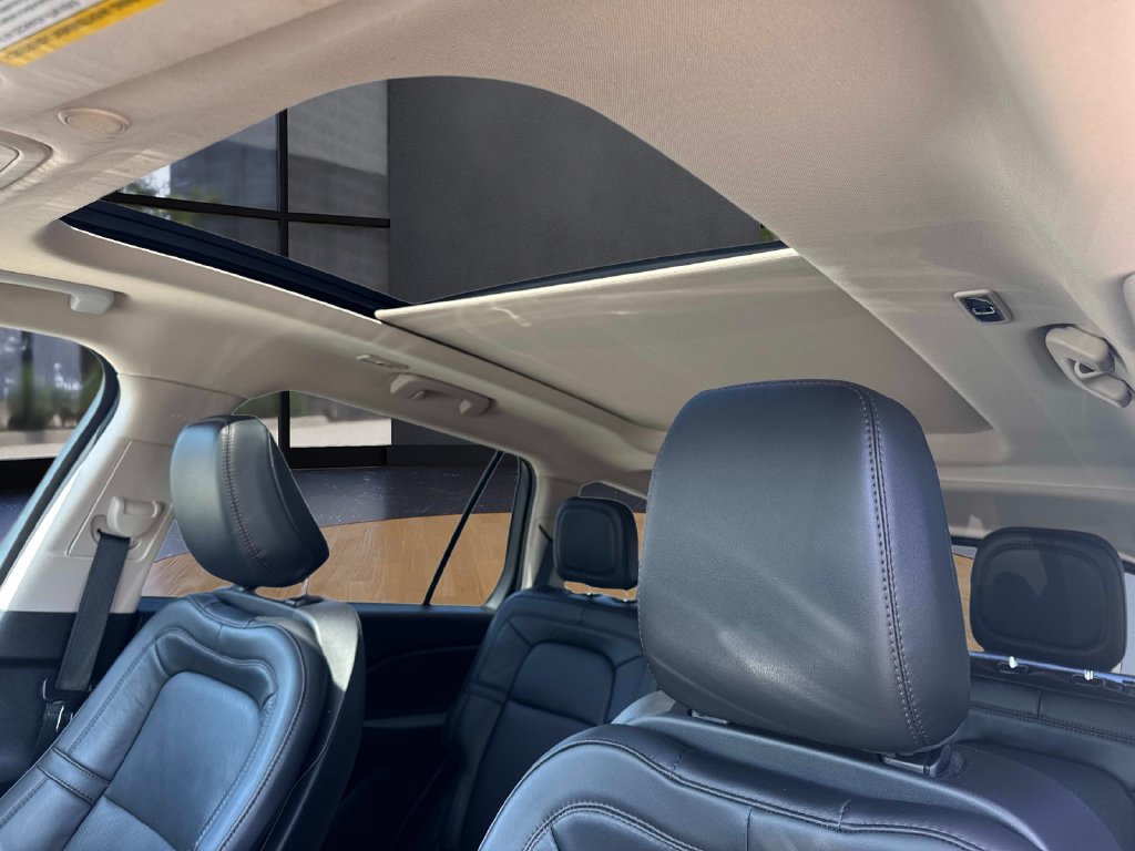 Certified 2023 Lincoln Aviator Reserve w/ Equipment Group 201A RWD image 24