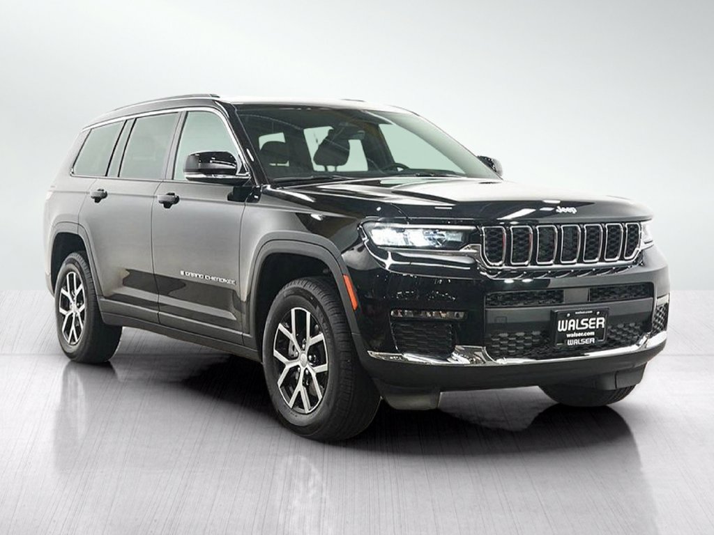 Used 2025 Jeep Grand Cherokee L Limited AWD/4WD image 7