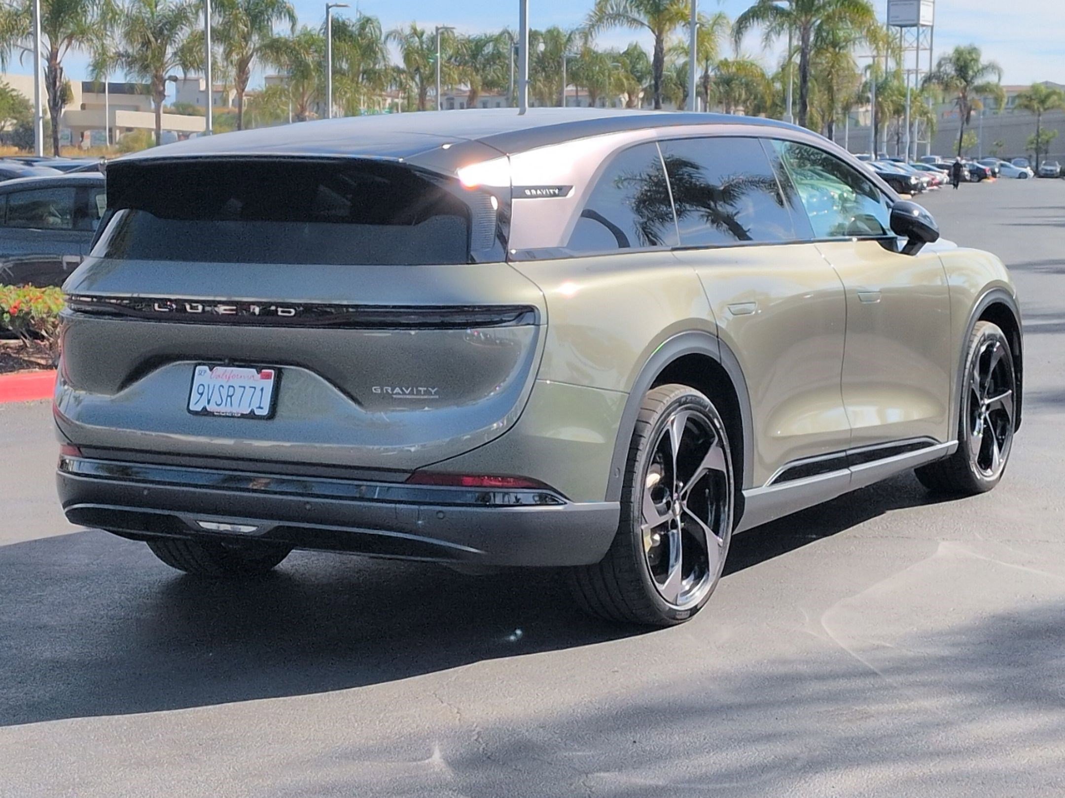 Used 2026 Lucid Gravity Grand Touring AWD/4WD image 10