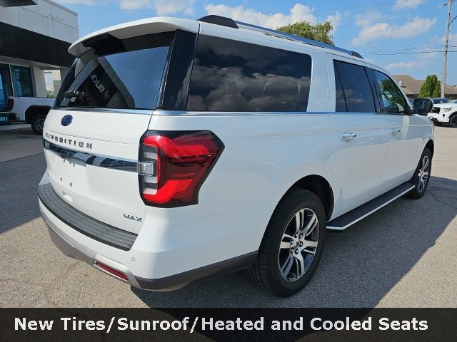 Used 2023 Ford Expedition Max Limited image 7