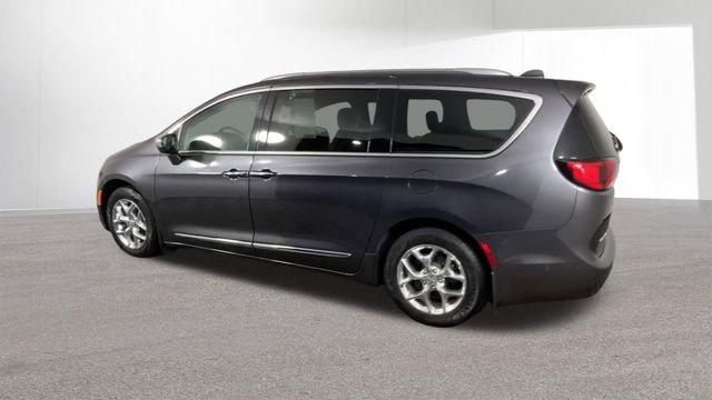 Used 2020 Chrysler Pacifica Limited w/ Advanced Safetytec Group image 7