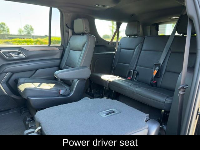 Used 2022 Chevrolet Suburban High Country w/ Premium Package 2 image 29