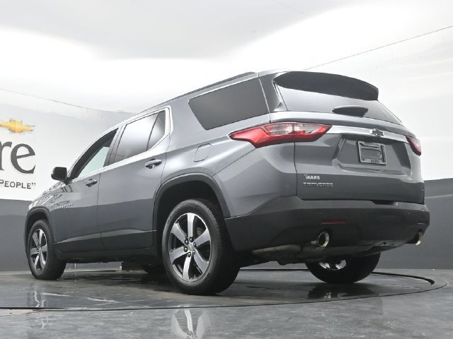 Used 2021 Chevrolet Traverse LT w/ LT Premium Package FWD image 5