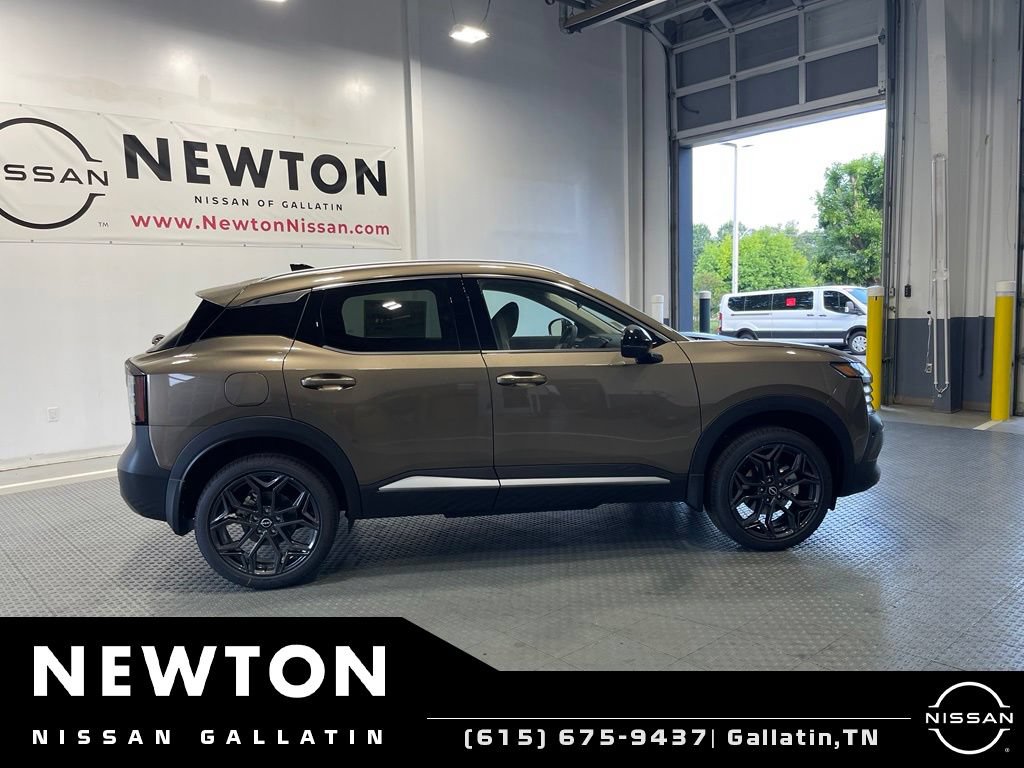 New 2026 Nissan Kicks SR FWD image 9