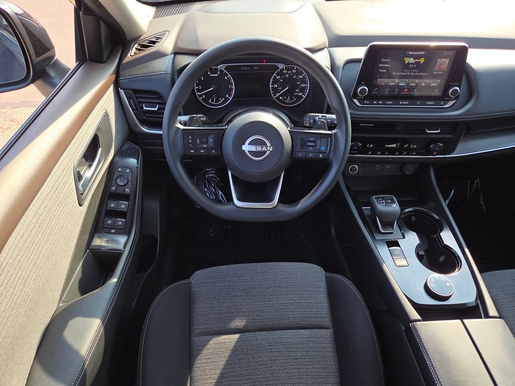Used 2023 Nissan Rogue SV AWD/4WD image 4