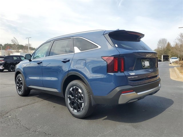 New 2025 Kia Sorento S image 6