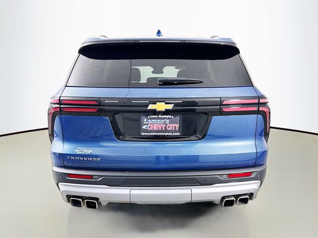 Used 2025 Chevrolet Traverse LT FWD image 9