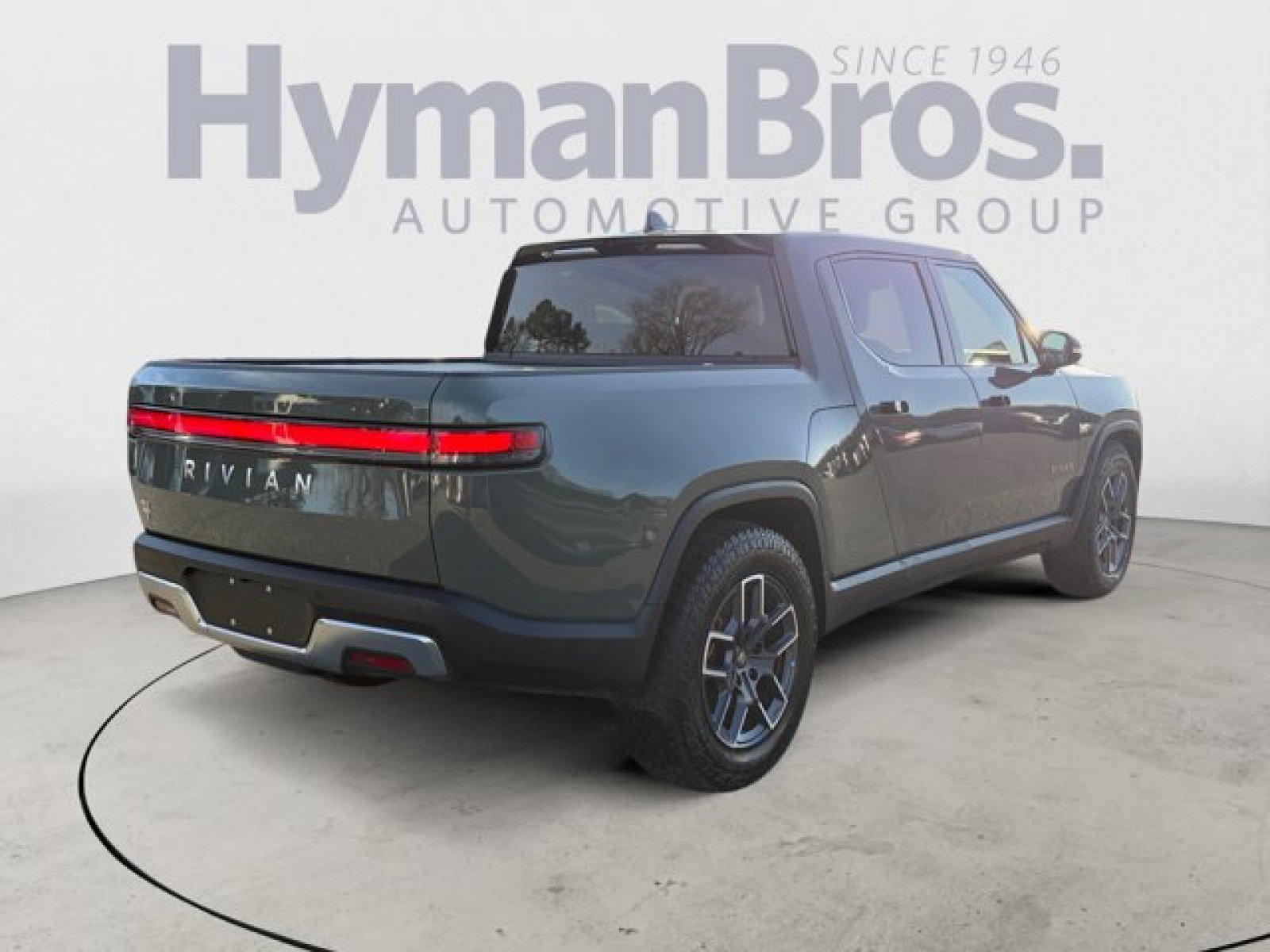 Used 2022 Rivian R1T Launch Edition image 3