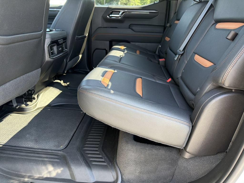 Used 2022 GMC Sierra 1500 AT4 AWD/4WD image 17