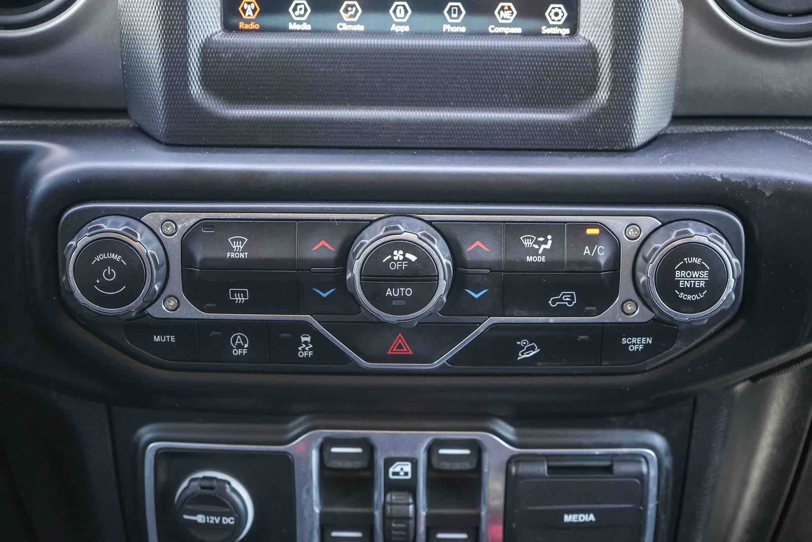 Used 2020 Jeep Wrangler Unlimited Sport AWD/4WD image 14