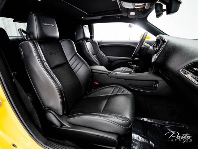 Used 2017 Dodge Challenger SRT Hellcat RWD image 40