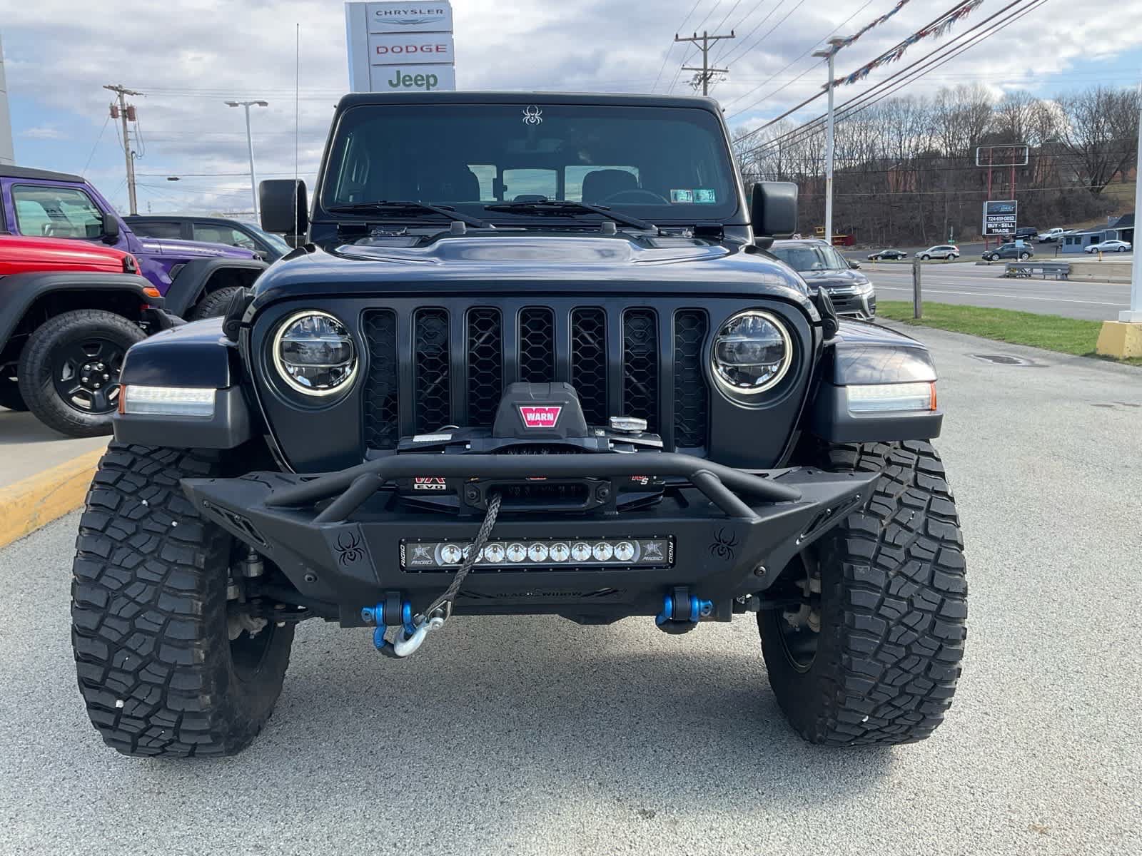 Used 2021 Jeep Gladiator Overland w/ Popular Equipment Package AWD/4WD image 2