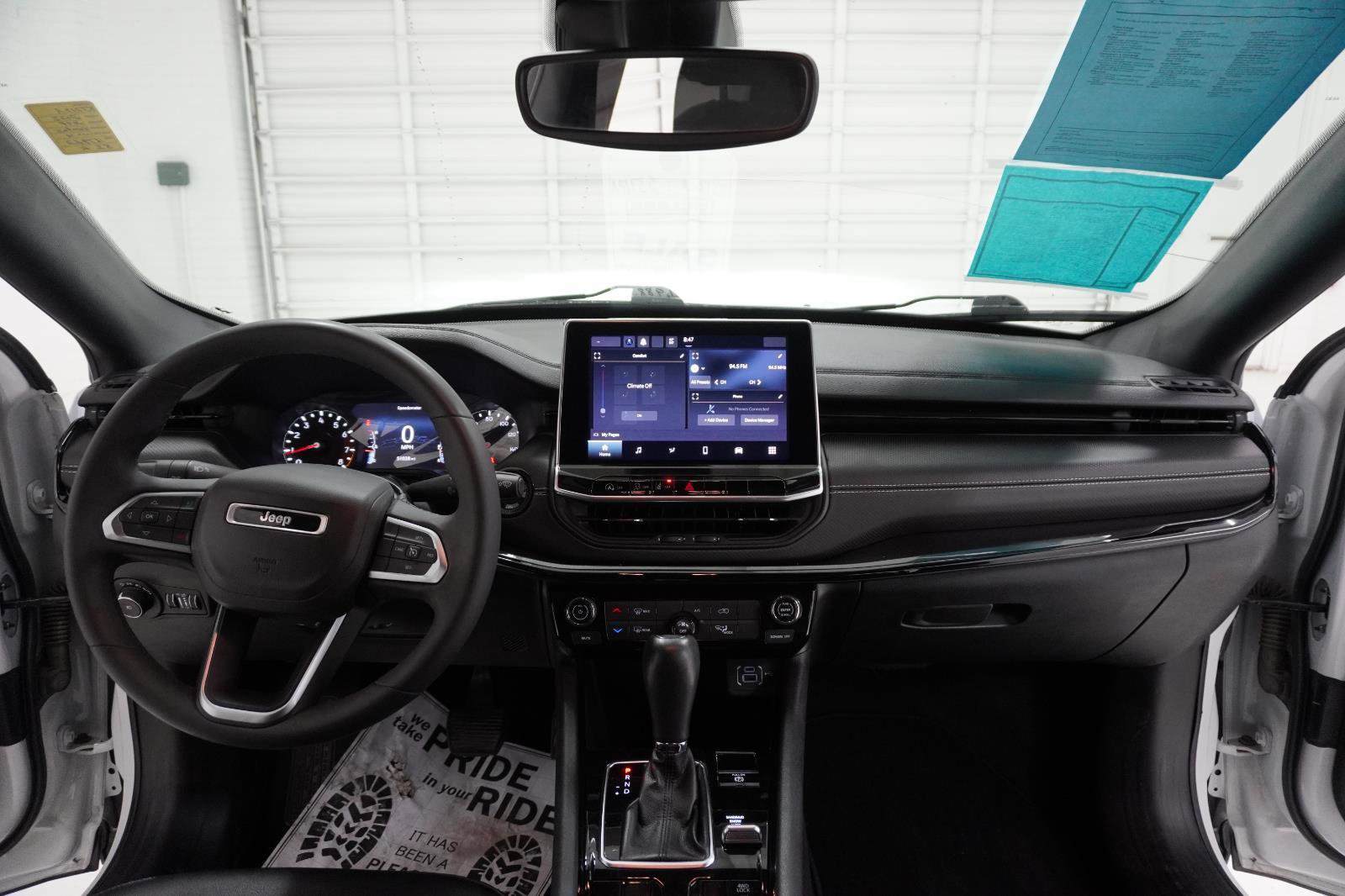 Used 2022 Jeep Compass Altitude image 37